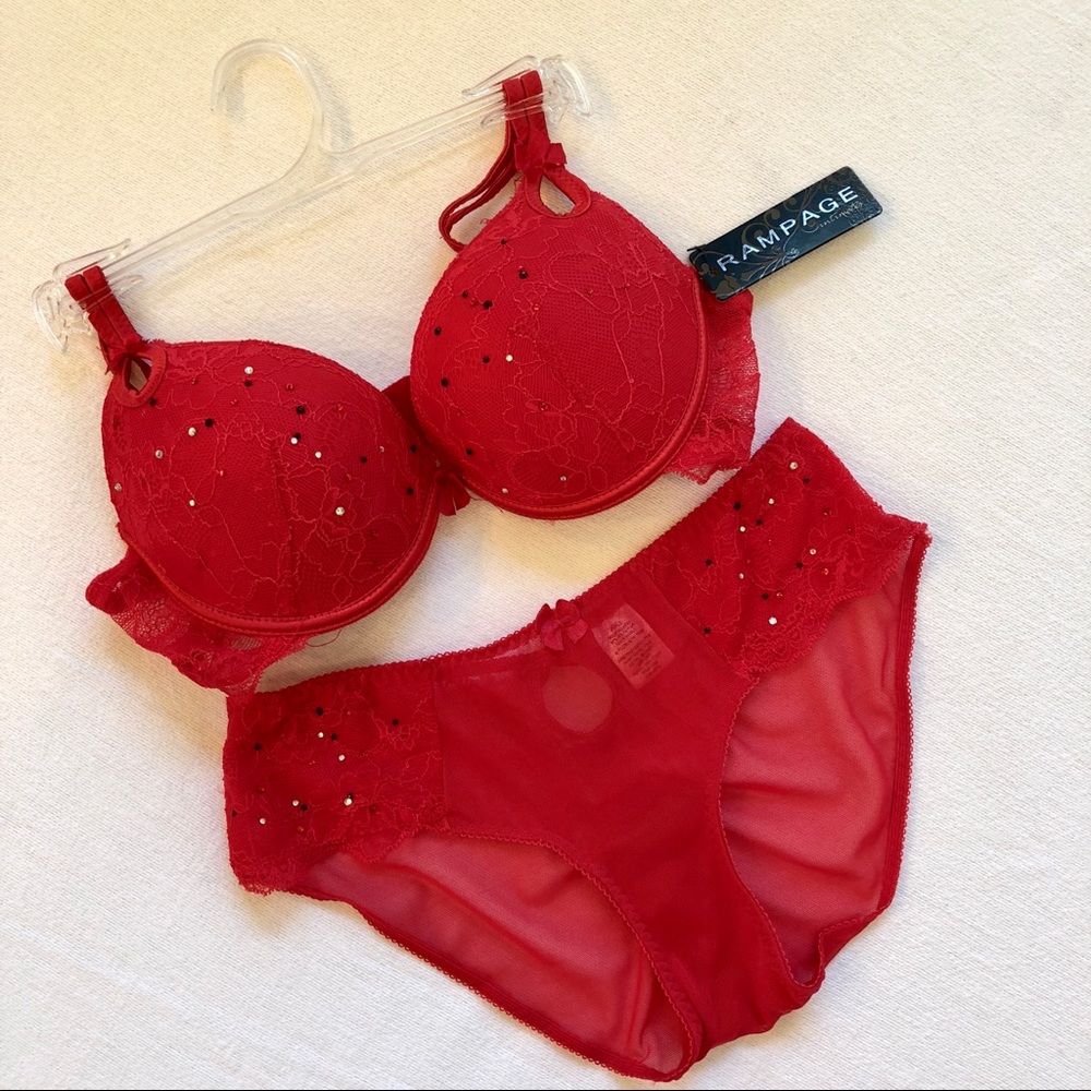 SALE 2/$20 Rampage Bra Panty Set Red...Lacy NWT